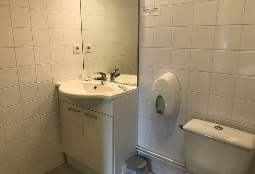 חדר סטנדרט, Logis Hotel Saint Joseph