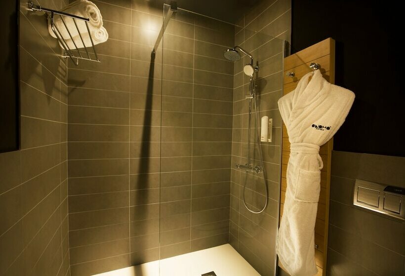 Полулюкс, Onomo Hotel Casablanca City Center