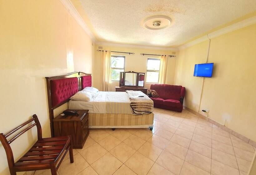 اتاق لوکس, The Palace Guest House