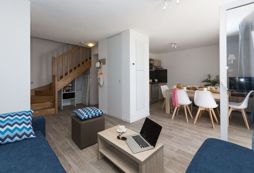 带2个卧室的公寓, Residence Prestige Odalys Le Domaine Des Pins