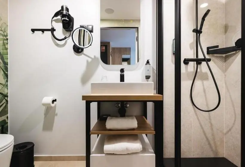 スタンダードシングルルーム, Focus Hotel Premium Wrocław