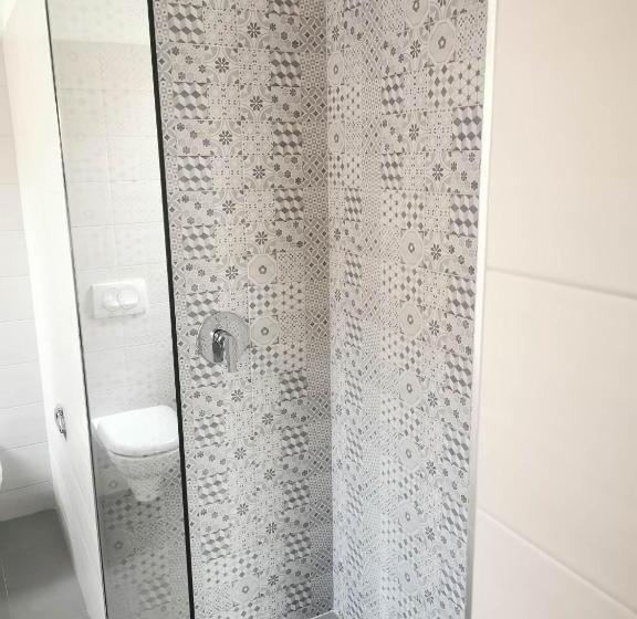 Apartament 2 Dormitoare, 48 Rooms Split