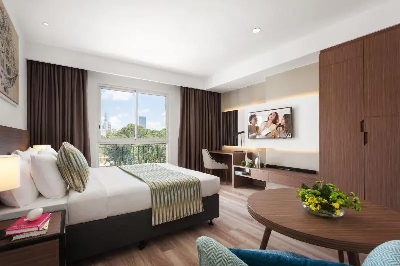 スタンダードスタジオ, T Ritz Saigon Hotel & Apartment