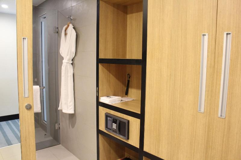 스탠다드 룸, Aloft New Delhi Aerocity