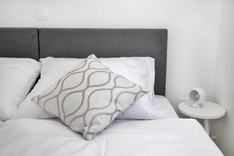 Апартаменты 2 Спальни, Bacan Family Apartments