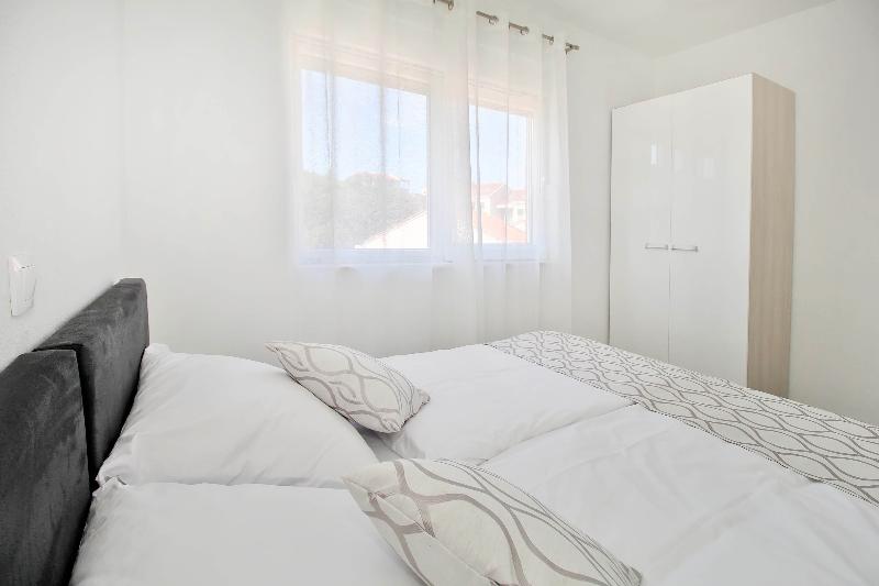 آپارتمان 2 خوابه, Bacan Family Apartments