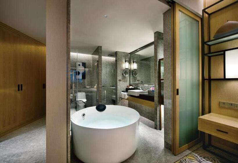 Стандартный Номер Кровать Кинг, Crowne Plaza   Kunming Ancient Dian Town, An Ihg