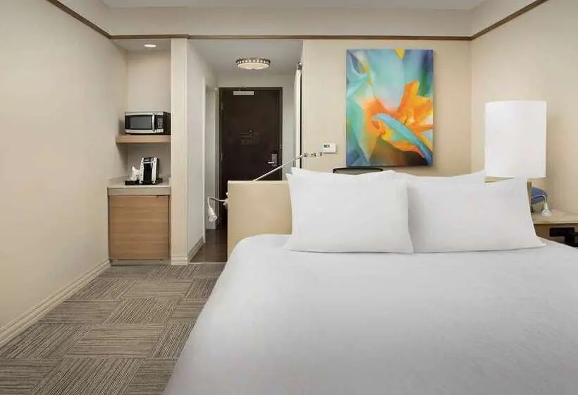 キングサイズベッドのスタンダードルーム, Hilton Grand Vacations Club Ocean Tower Waikoloa Village