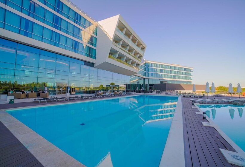 סוויטת סופריור, Hilton Pilar