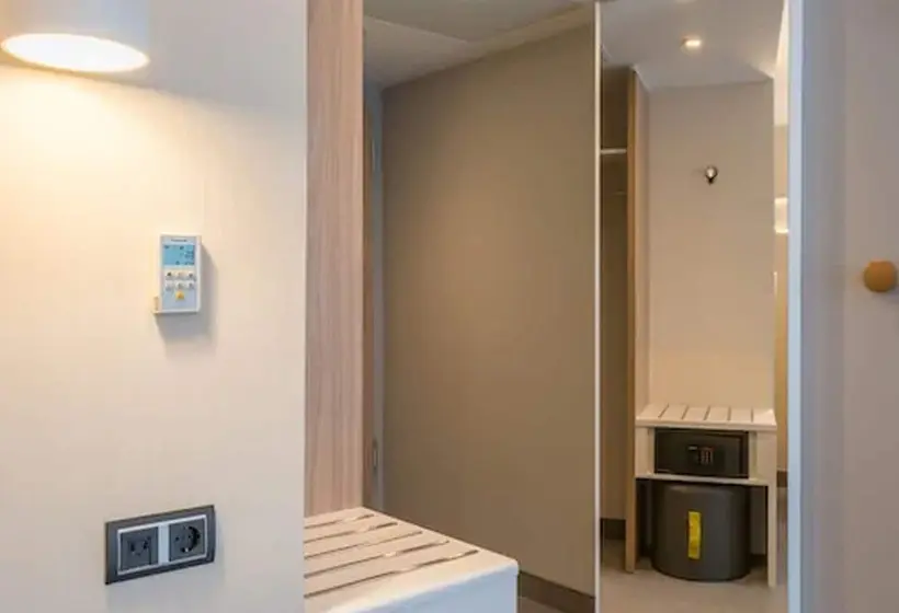 スタンダードルーム, Holiday Inn Express Wuppertal Hauptbahnhof, An Ihg