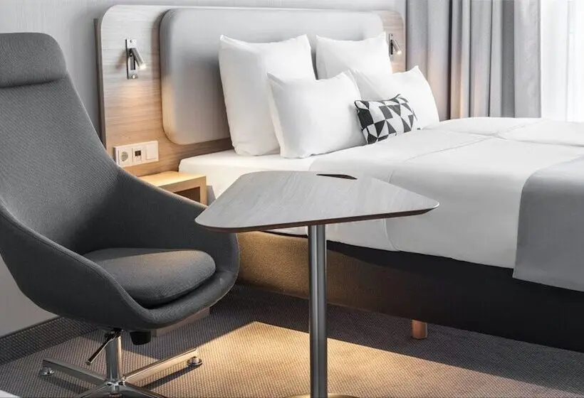 スタンダードルーム, Holiday Inn Express Wuppertal Hauptbahnhof, An Ihg