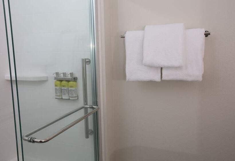 סוויטה מותאמת לאדם עם מוגבלויות, Holiday Inn Express   Mccook, An Ihg