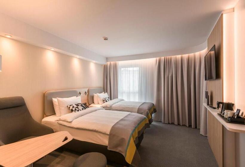 标准间, Holiday Inn Express   Wuppertal   Hauptbahnhof, An Ihg