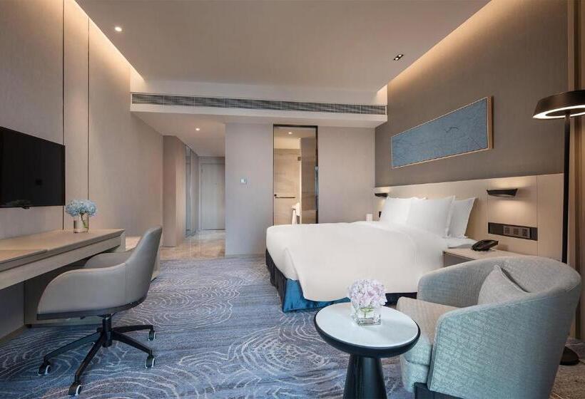 اتاق استاندارد با تخت بزرگ برای معلولان, Holiday Inn   Nanjing South Station, An Ihg