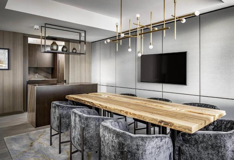 キングサイズベッドのエクゼクティブ, Jw Marriott Edmonton Ice District