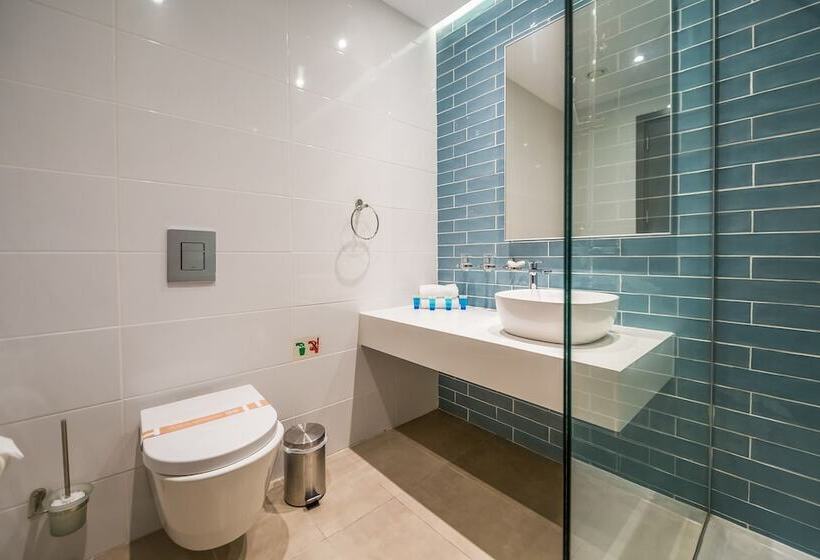 스탠다드 싱글 룸, Protaras Plaza