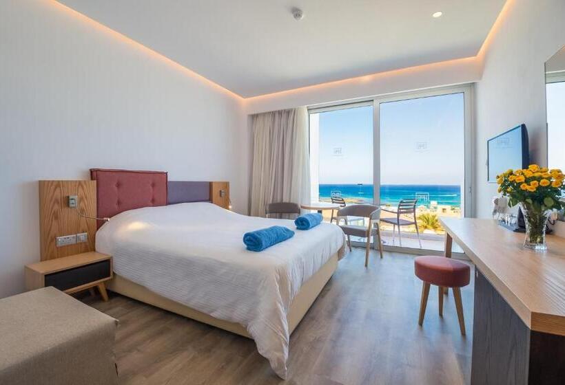 Номер Стандарт Вид на Море, Protaras Plaza