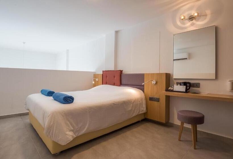 스위트, Protaras Plaza