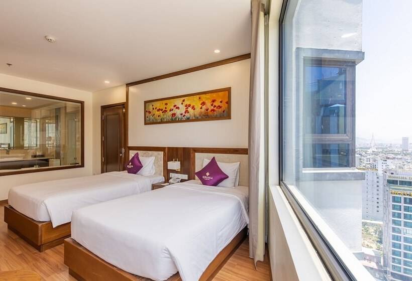 اتاق اساندارد با چشمانداز جانبی به دریا, Rosamia Da Nang