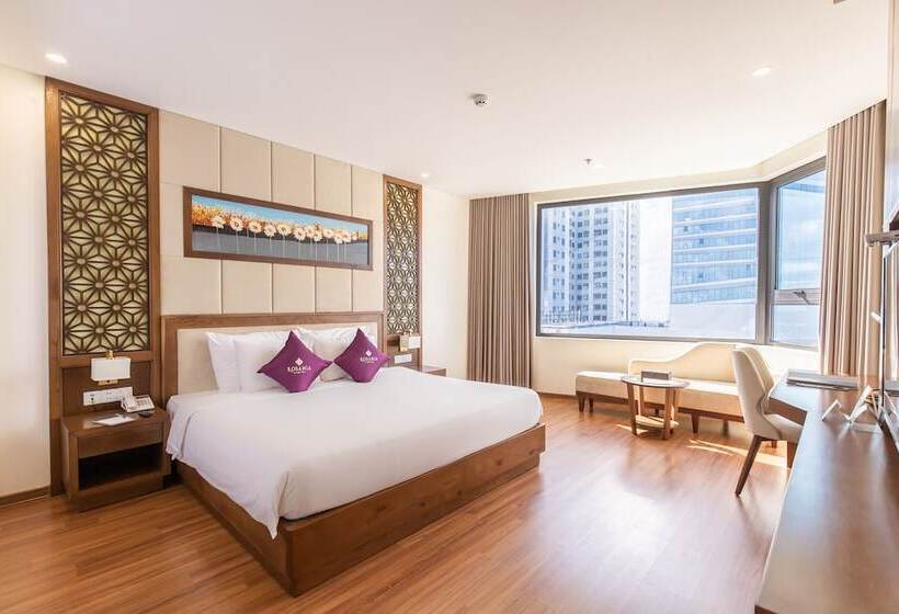 اتاق اساندارد با چشمانداز جانبی به دریا, Rosamia Da Nang