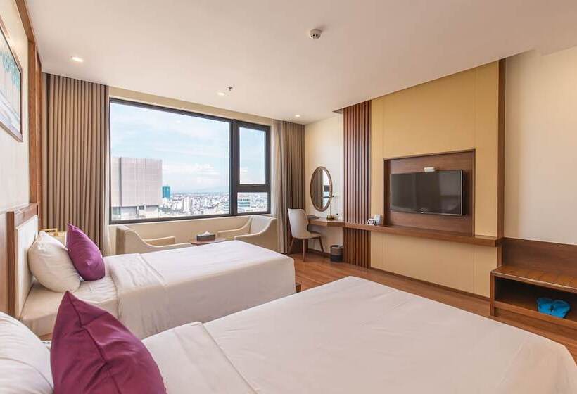 اتاق لوکس با چشمانداز دریا, Rosamia Da Nang