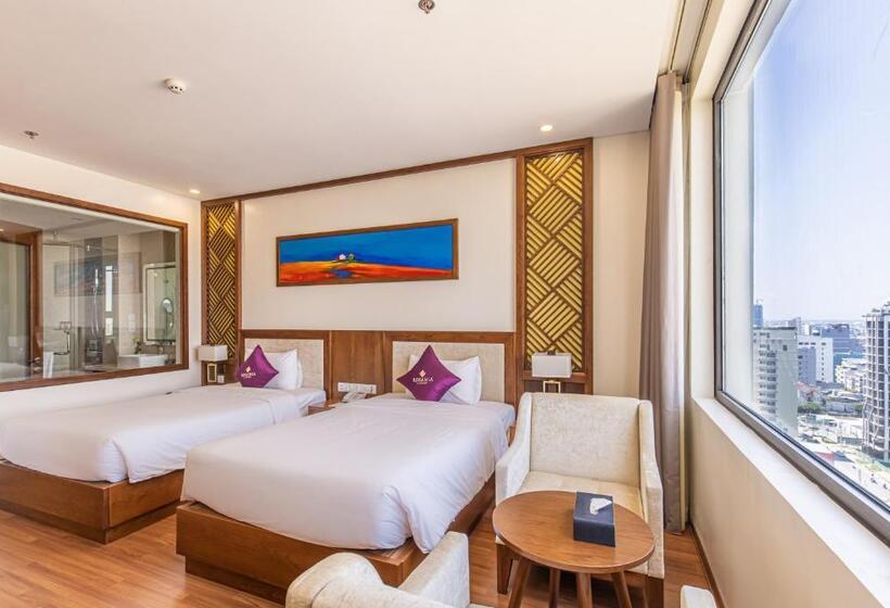 اتاق لوکس با چشمانداز شهر, Rosamia Da Nang