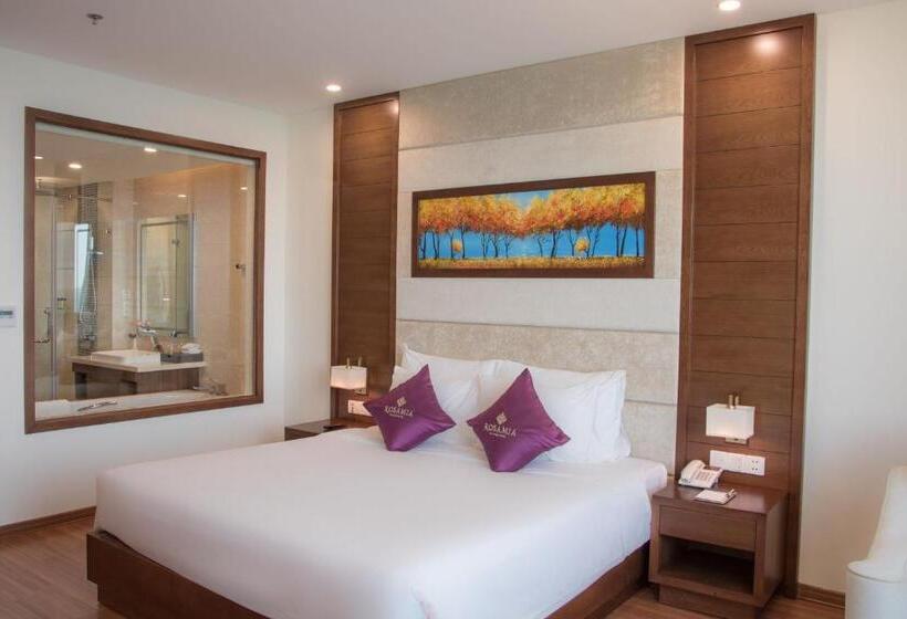 اتاق پرمیوم, Rosamia Da Nang