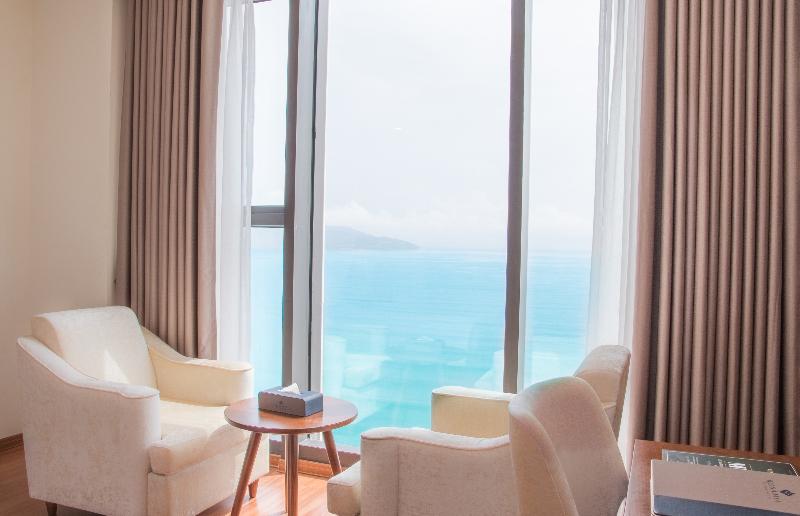 سوئیت اجرایی با چشمانداز دریا, Rosamia Da Nang