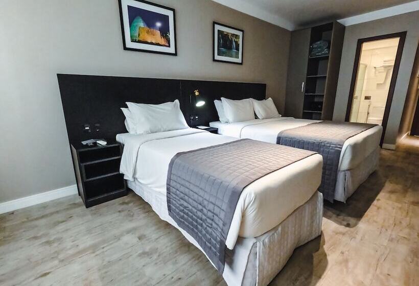 Номер Стандарт Трехместный, Santa Inn