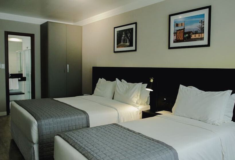 스탠다드 트리플 룸, Santa Inn