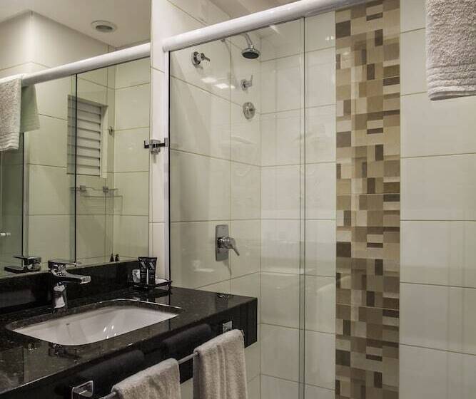 4인용 스탠다드 룸, Santa Inn