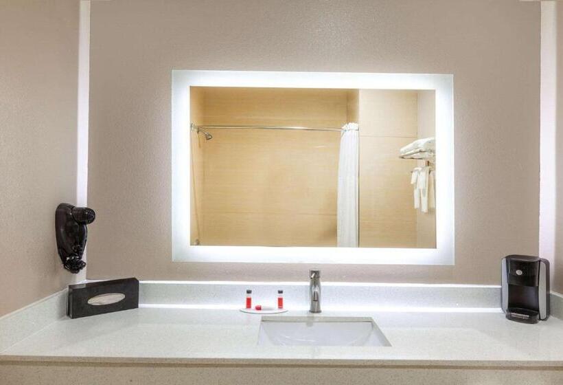 Standard Værelse King Size Seng, Super 8 By Wyndham Houston Northwest Cypress