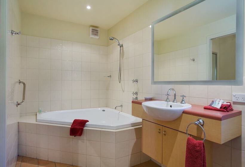 شقة غرفة واحدة, Tathra Beach House Holiday Apartments