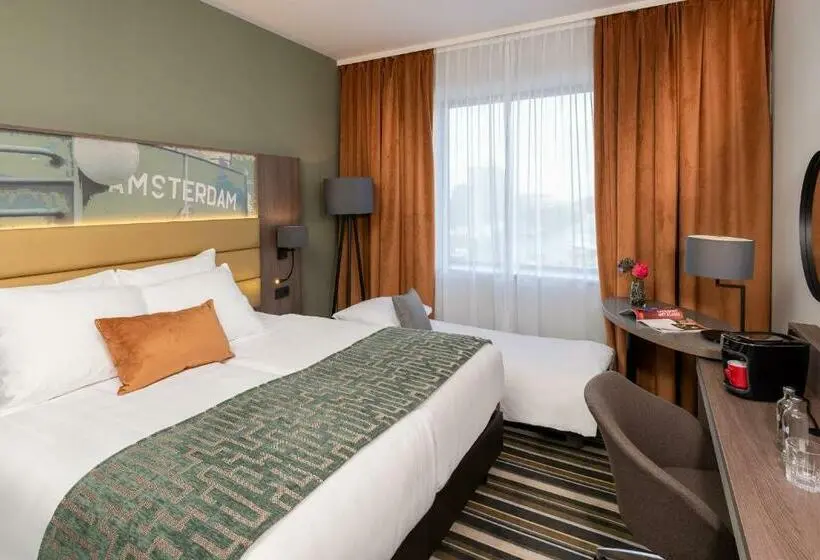 اتاق راحتی سه تخته, Leonardo Royal Hotel Amsterdam