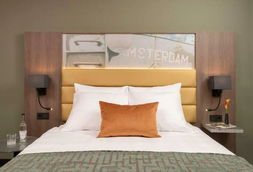اتاق راحتی سه تخته, Leonardo Royal Hotel Amsterdam