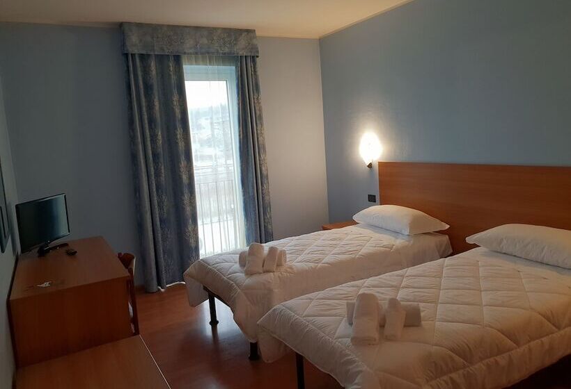 スタンダードシングルルーム, Risthotel Airport