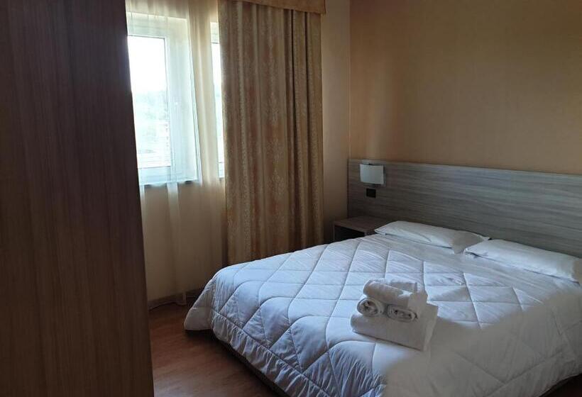 デラックススイート, Risthotel Airport