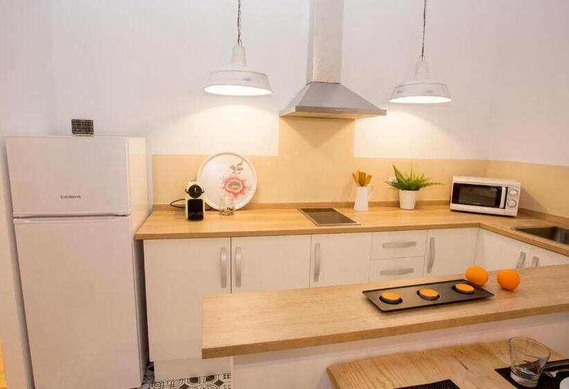 آپارتمان لوکس 1 خوابه, S30 Reina Victoria