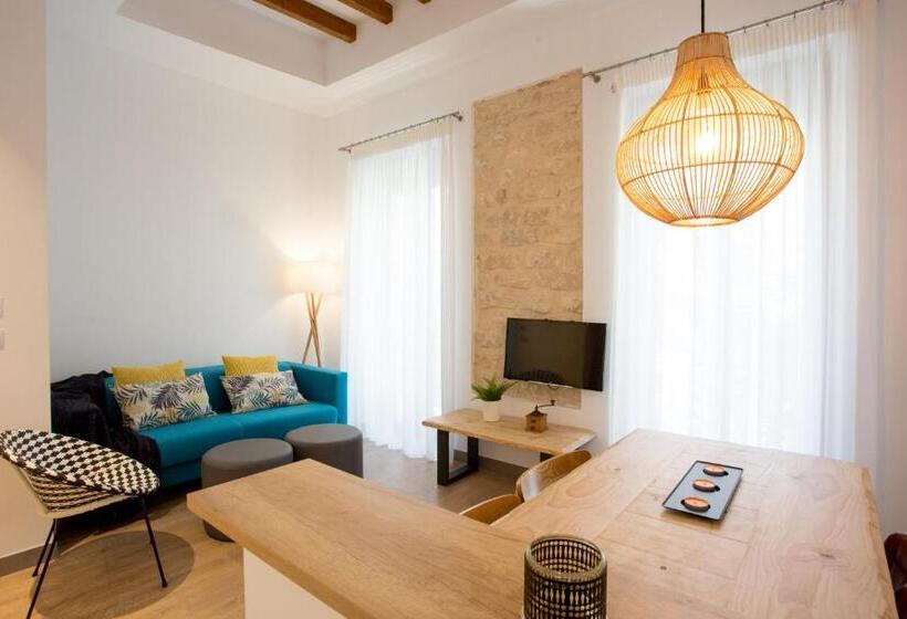 آپارتمان 1 خوابه, S30 Reina Victoria