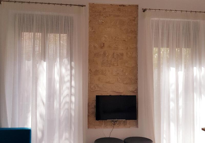 آپارتمان 1 خوابه, S30 Reina Victoria