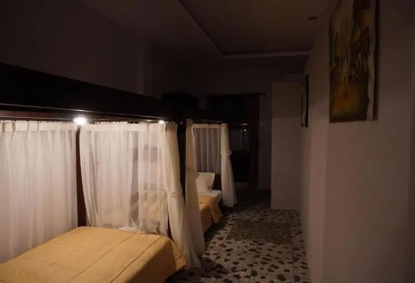 ルームシェアのワンベッド, Uma Mani Villa Bali