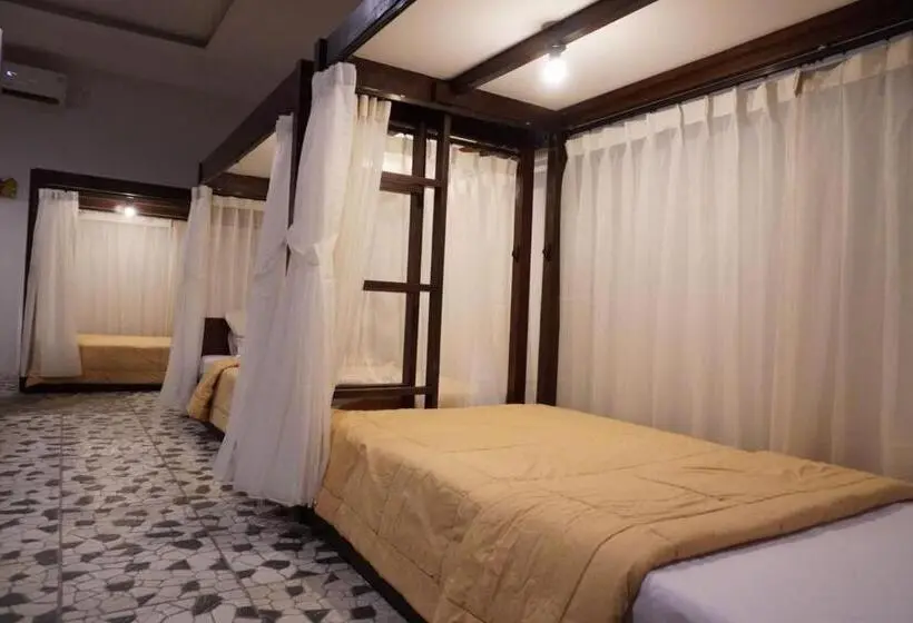 ルームシェアのワンベッド, Uma Mani Villa Bali