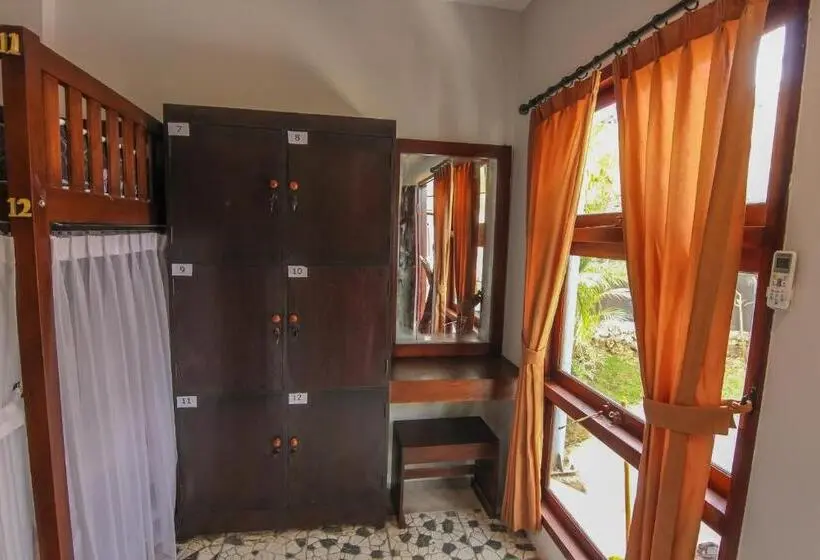 ルームシェアのワンベッド, Uma Mani Villa Bali