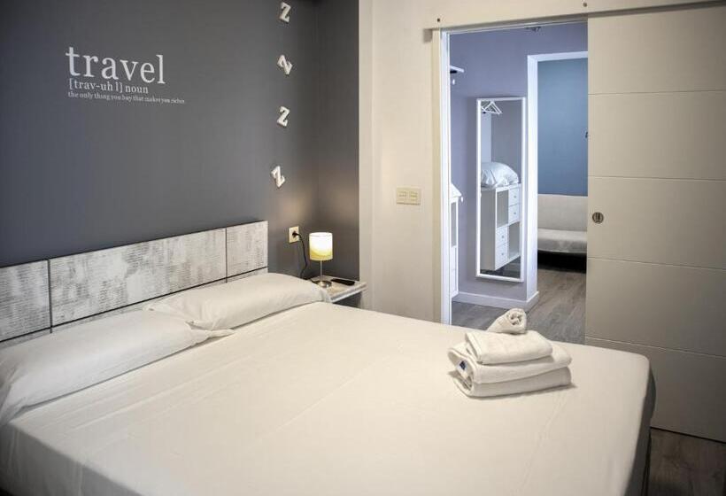 استودیو خانوادگی, Butik Almería Centro