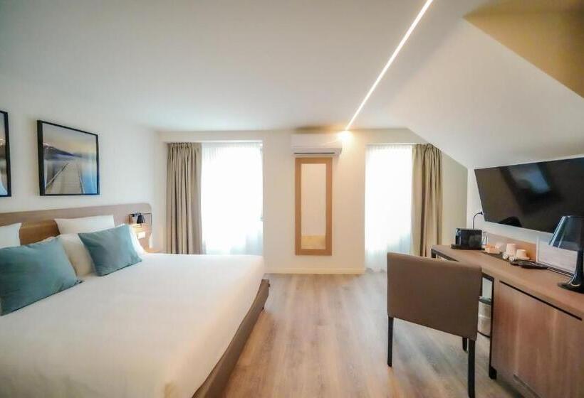 اتاق لوکس, Bergamo Inn 15