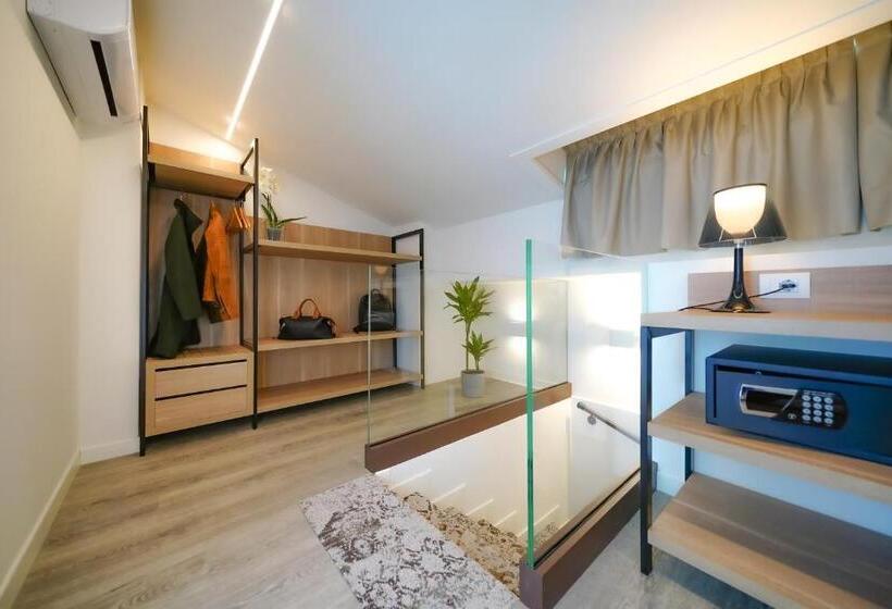 اتاق لوکس با چشمانداز شهر, Bergamo Inn 15