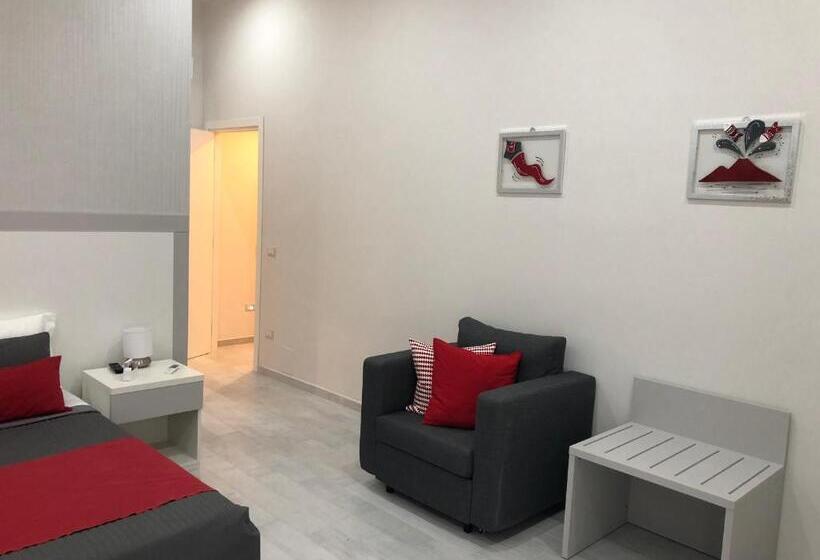 اتاق استاندارد با تخت بزرگ, Chiaia Guest House