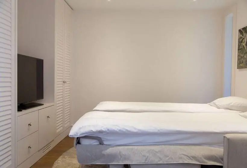 Huoneisto 3 Makuuhuonetta, Biblos Resort Alaçatı