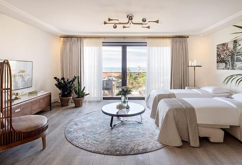سوییت با چشمانداز دریا, Biblos Resort Alaçatı