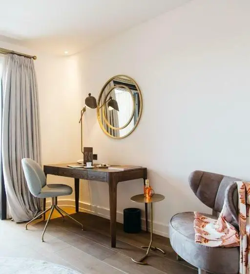 プールビュースイート, Biblos Resort Alaçatı